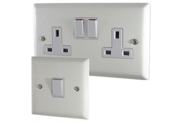 Spectrum White Sockets and Switches-Spectrum Flat White Sockets and Switches
