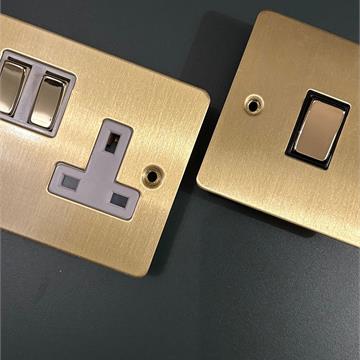 Flatline Satin Brass