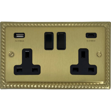 monarch satin brass double socket with usb (usb a and usb c/black switch) front fc20825
