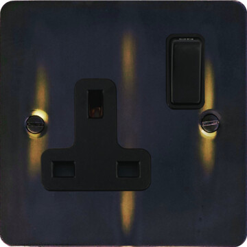 flat aged brass single socket (black switch) front fc20825