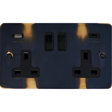 flat aged double socket with usb (usb a and usb c/black switches) front fc20825