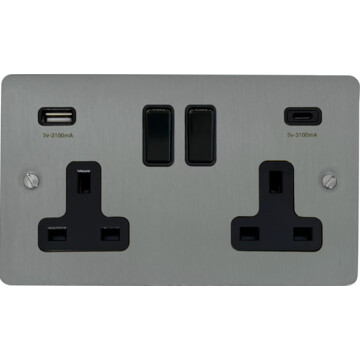 flat brushed steel double socket with usb (usb a and usb c/black switches) front fc20825