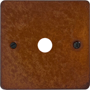 flat rust toggle grid plate (1 gang) front fc20825