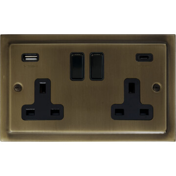trimline antique brass socket with usb (2 gang/usb a and usb c/black switches) front fc101025