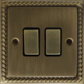 monarch antique brass light switch (2 gang) front fc101025