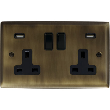 spectrum antique brass double socket with usb (black switches) front fc101025