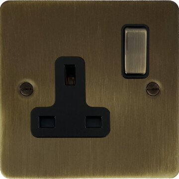 flat antique brass socket (1 gang) front fc101025
