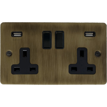 flat antique brass socket with usb (2 gang/black switches) front fc101025